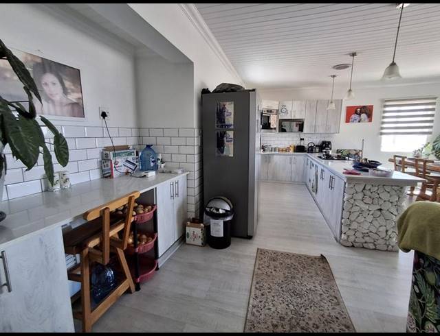 3 BEDROOM HOUSE FOR SALE IN ST HELENA VIEWS